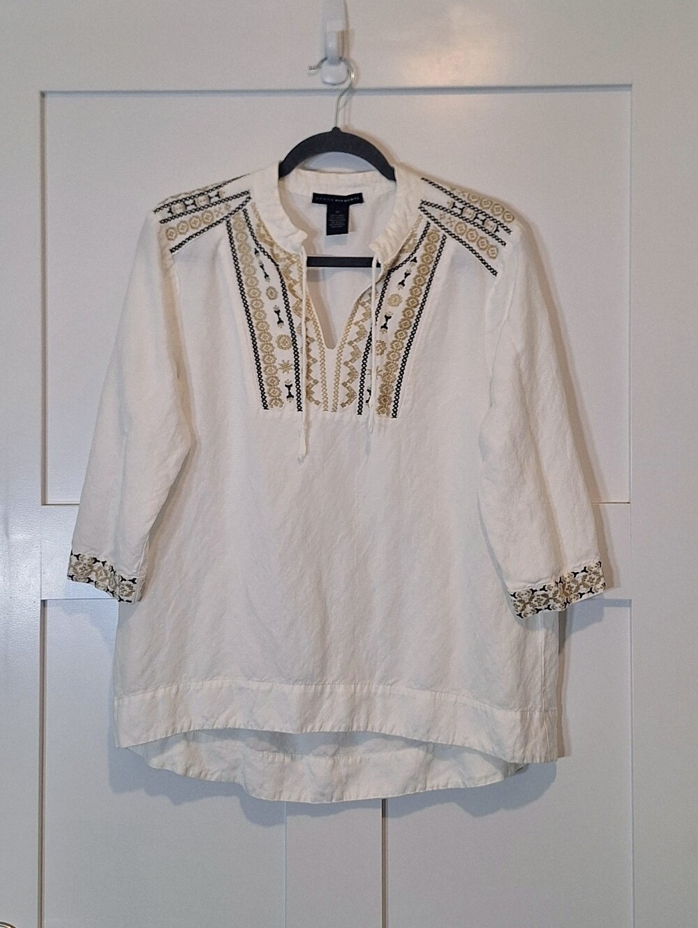 Grace Elements Linen Rayon White Tunic Hi Low Hem Gold & Olive Embroidery Medium